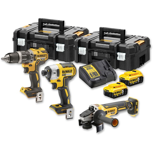 DEWALT 3er Akku Kombopack 18V + 2 Akku + Schnellladegerät I